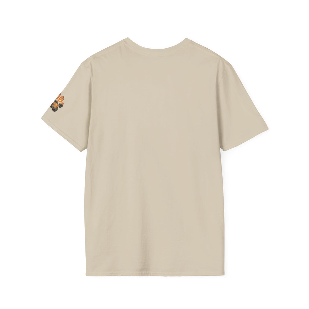 Professional Dog Petter T-Shirt — Cute Golden Retriever Paw Print Tee