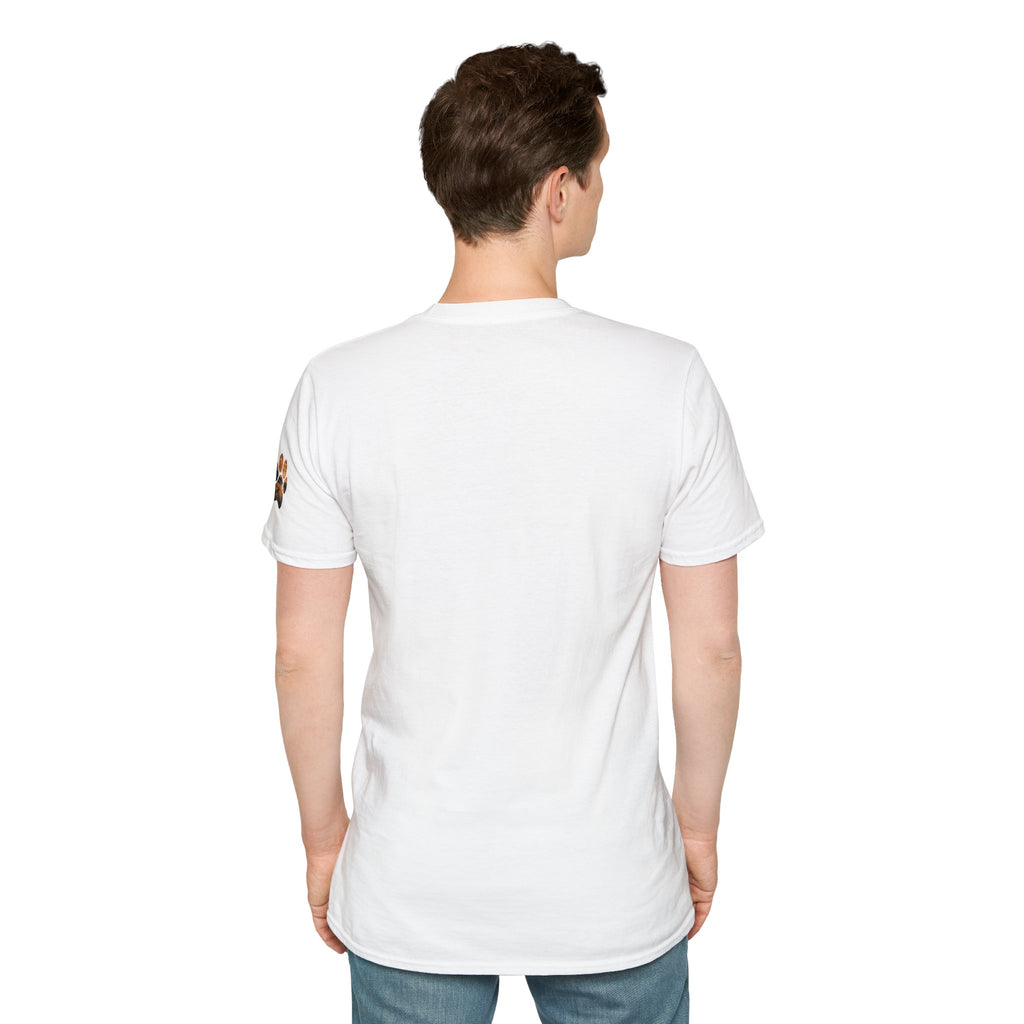 Professional Dog Petter T-Shirt — Cute Golden Retriever Paw Print Tee
